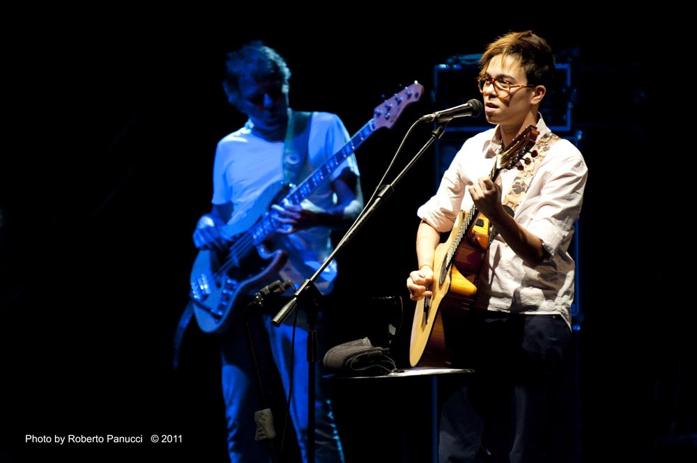 foto concerto Maria Gadù - Auditorium Parco della Musica 05-10-2011