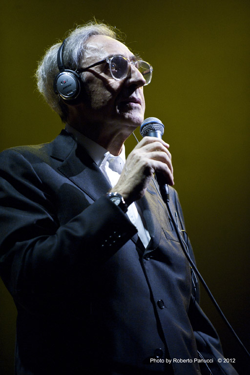 foto concerto Franco Battiato - Auditorium Conciliazione 17-03-2012