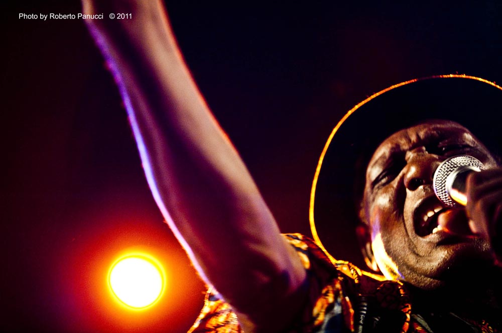 foto concerto Ebo Taylor - Circolo degli Artisti 26-05-2011