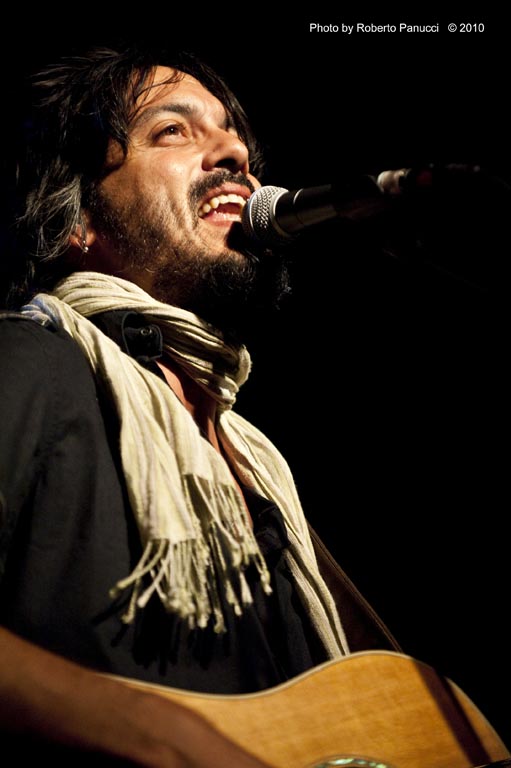 foto concerto Roberto Angelini - Settimo Cancello Village 03-09-2010