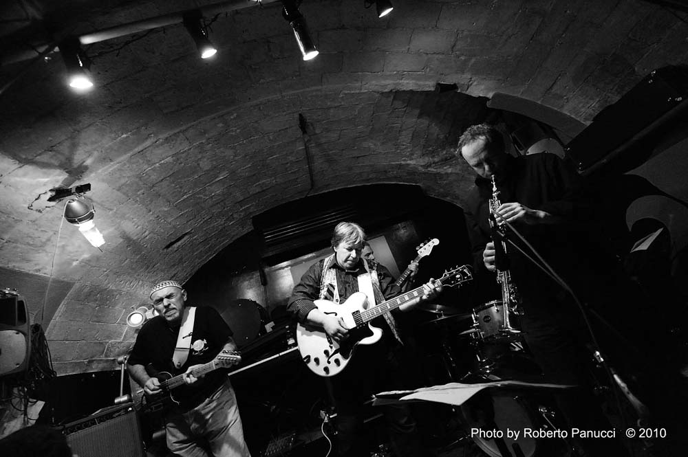 foto concerto Segnal Project - 28 Divino Jazz Club 23-04-2010