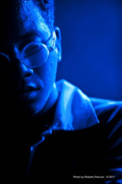 foto concerto Toro Y Moi - Circolo degli Artisti 31-05-2011