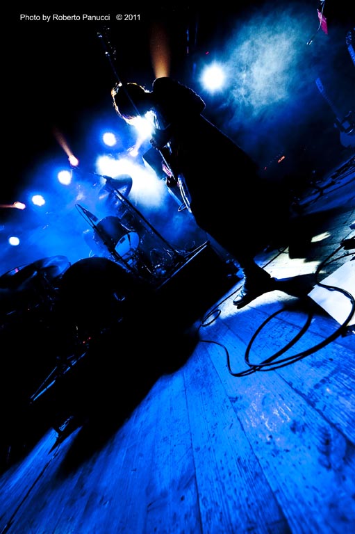 foto concerto Verdena - Circolo degli Artisti 27-01-2011