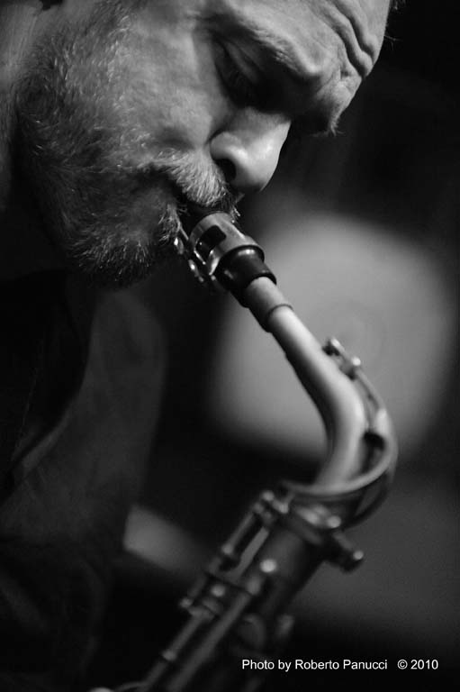 foto concerto Michele Villari - 28 divino Jazz Club 12-03-2010