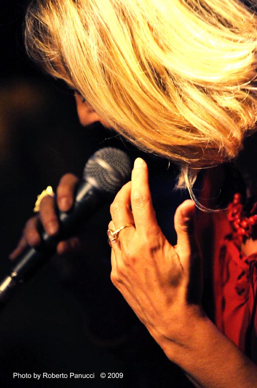 foto concerto Antonella Vitale - Alexander Platz Jazz Club 11-10-2009