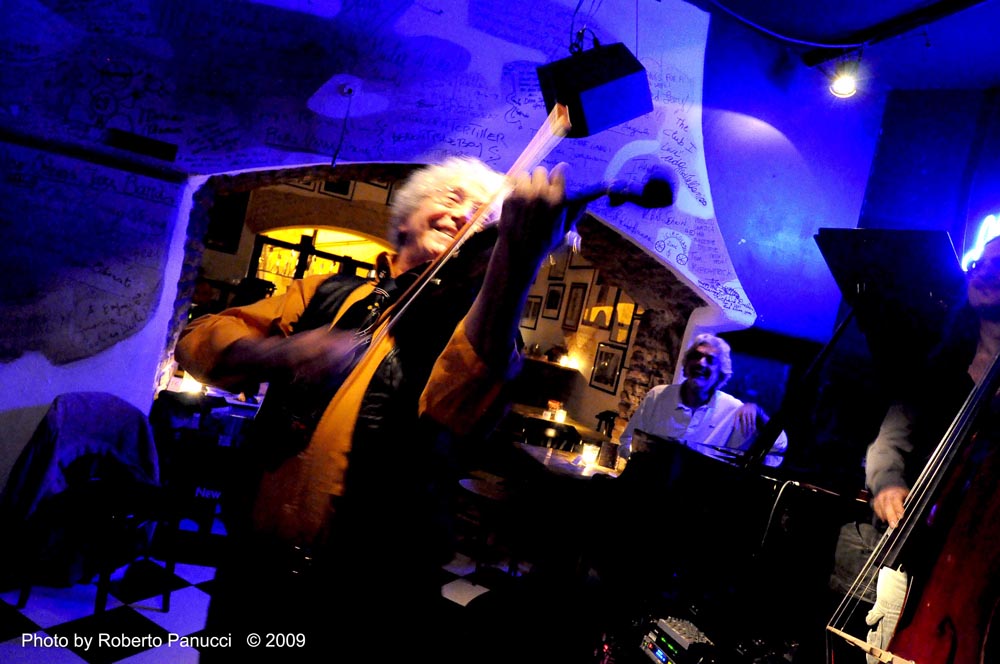 foto concerto Riccardo Pellegrino - Alexander Platz Jazz Club 25-10-2009