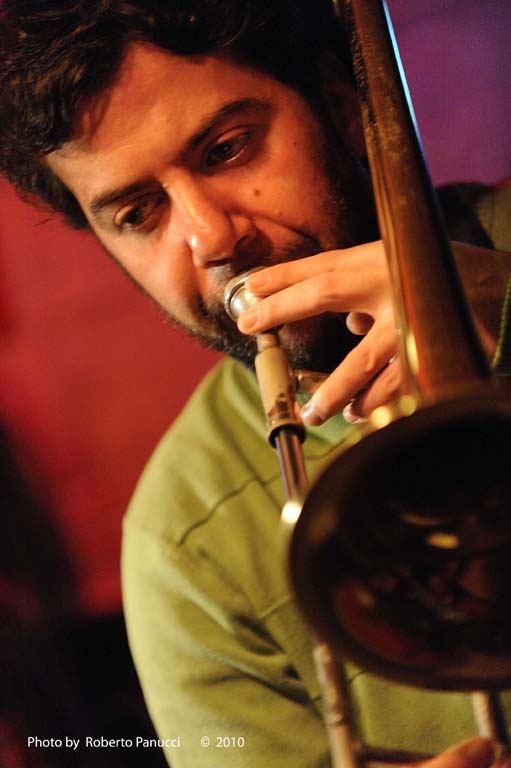 foto concerto Tony Cattano - 28 DiVino Jazz Club 24-01-2010