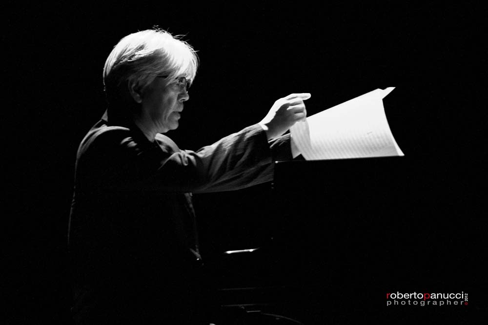 foto concerto Ryuichi Sakamoto - Alva Noto - Auditorium Parco della Musica 23-09-2012