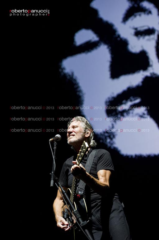 foto concerto Roger Waters - The Wall - Stadio Olimpico 28-07-2013 pink floyd