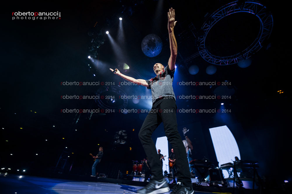 foto concerto Biagio Antonacci - Palalottomatica 08-11-2014