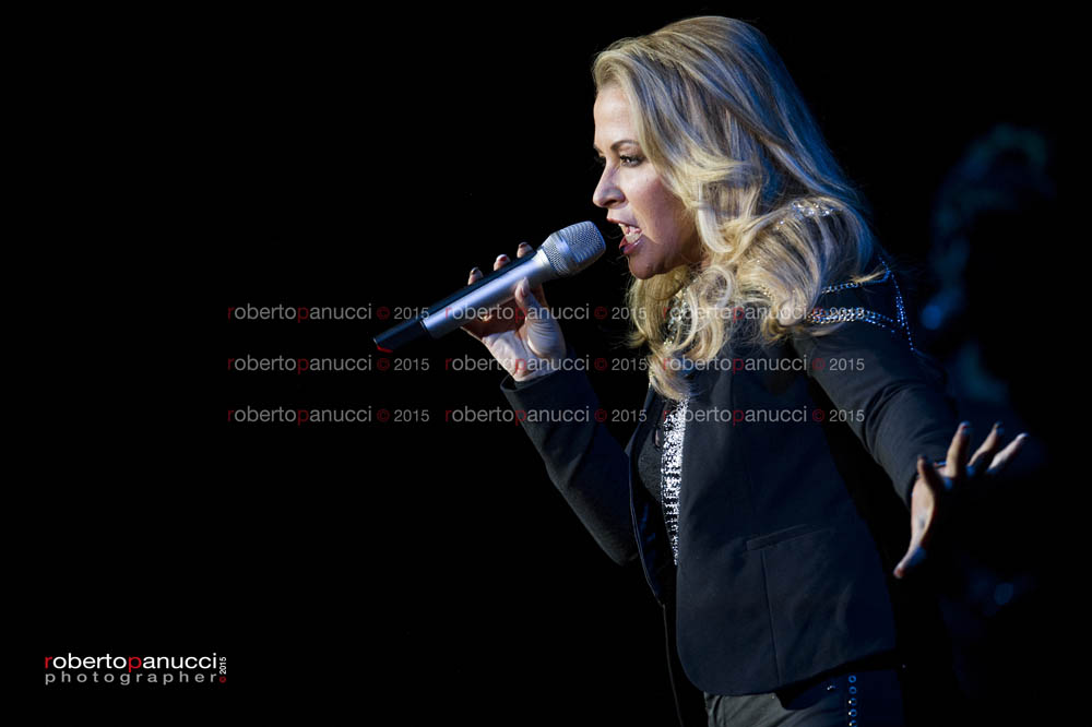 foto concerto Anastacia - Auditorium Parco della Musica 11-01-2015