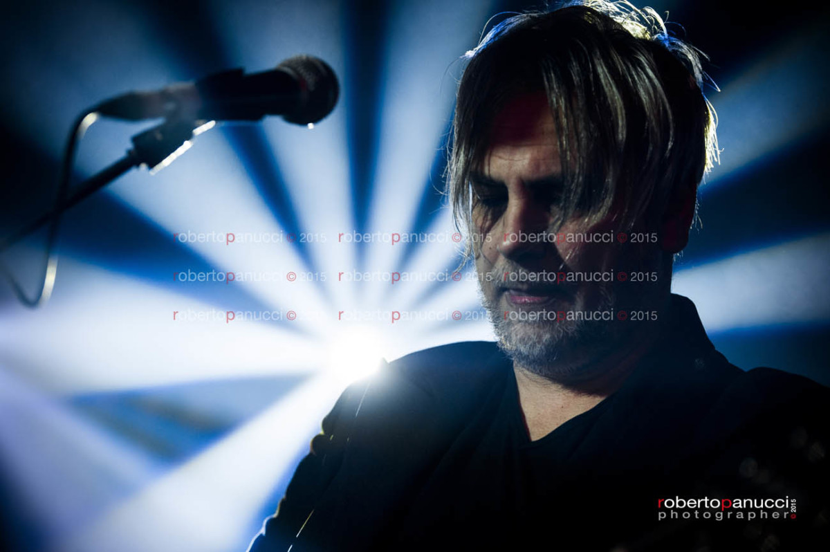 foto concerto Paolo Benvegnu' - Black Out 18-03-2015
