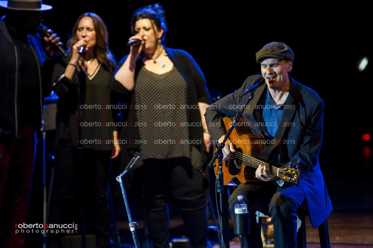 foto concerto James Taylor – Auditorium Parco della Musica 19-04-2015