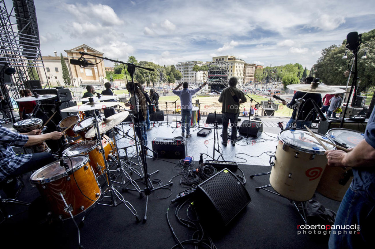 foto concerto sound check Concertone del Primo Maggio 01-05-2015 Alex Britti, Almanegretta, Bluvertigo, Emis Killa, Enrico Ruggeri, ghemon, Goran Bregovic, Irene Grandi, J Ax, James Senese, Kutso, Lacuna Coil, Levante, mario venuti, Morgan, Neslì, Noemi, Paola Turci, pfm, premiata forneria marconi, Primo Maggio, Raiz, Roberto Dell’Era, Teresa De Sio