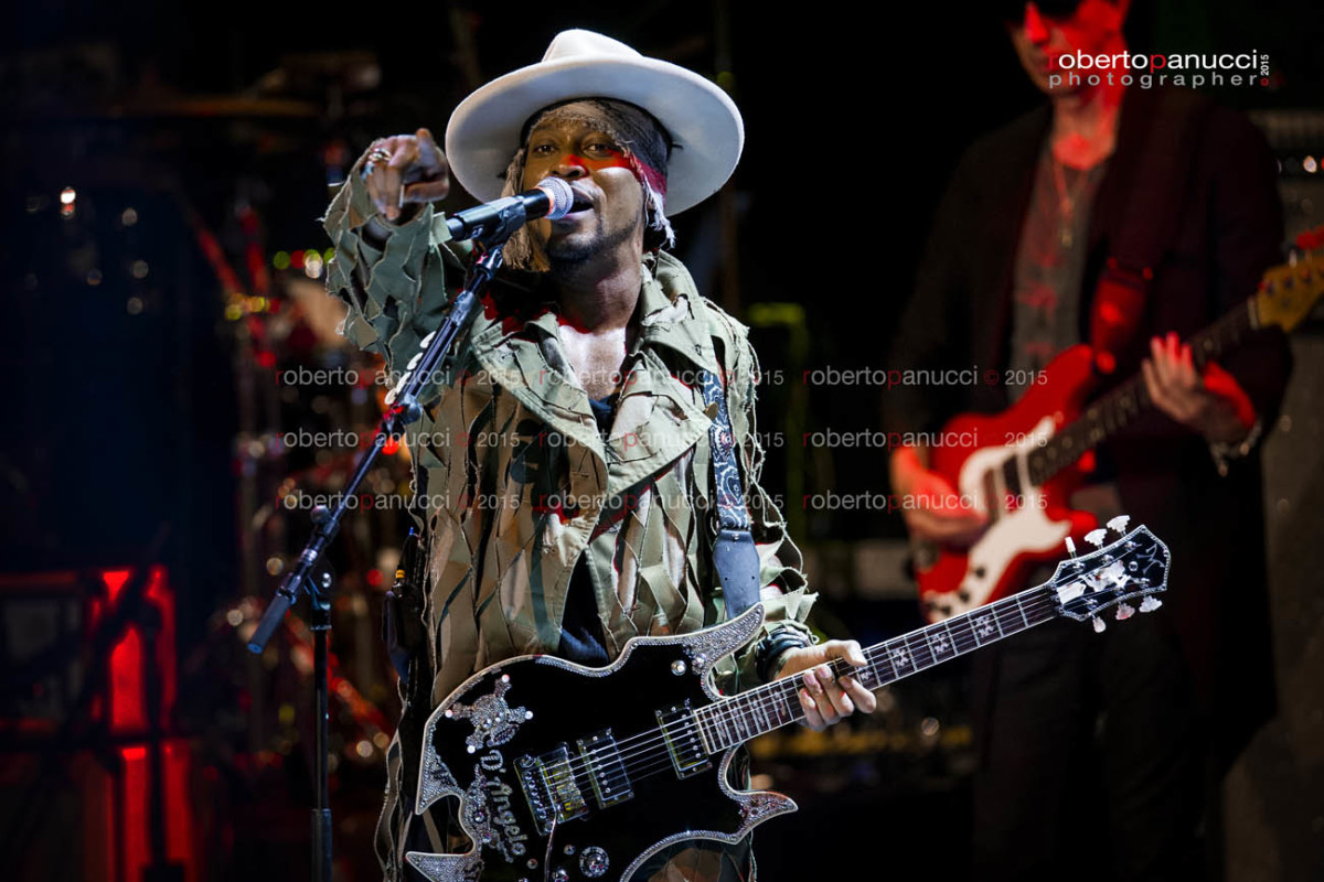 foto concerto D’Angelo and the Vanguard - Auditorium Parco della Musica 06-07-2015