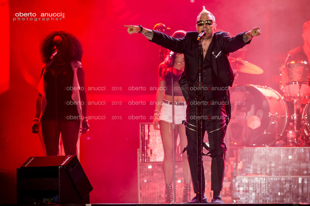 foto concerto Robbie Williams - Postepay Rock in Roma 07-07-2015