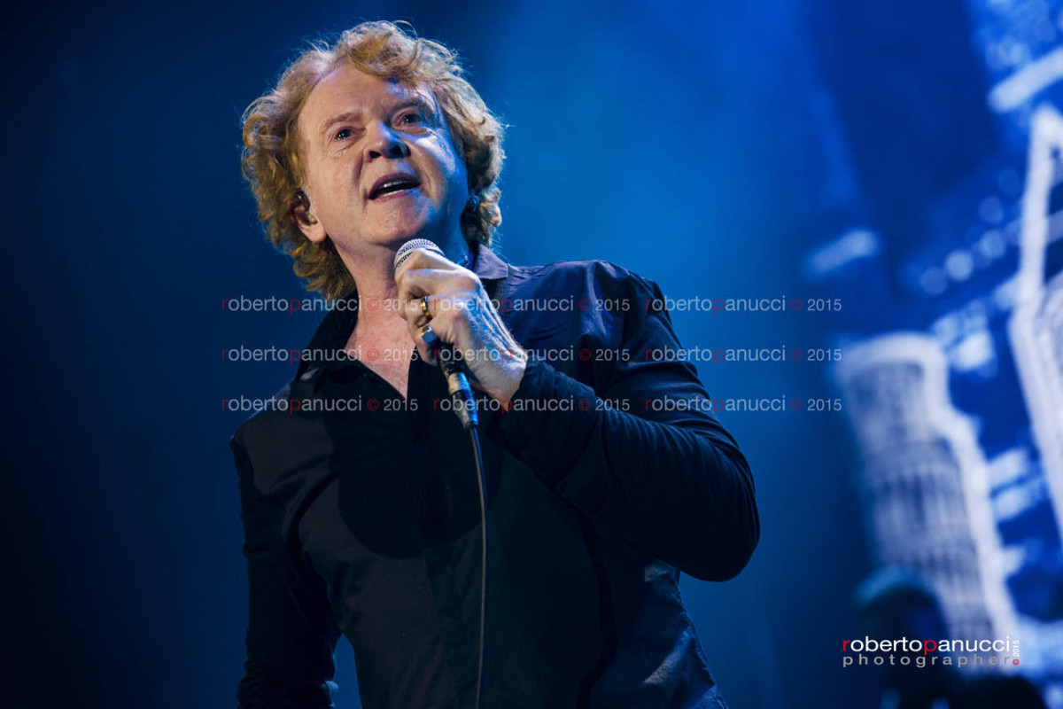 foto concerto Simply Red - Mick Hucknall - Palalottomatica 14-11-2015