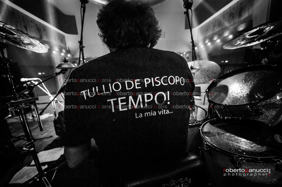 foto soundcheck Tullio De Piscopo - Teatro Armida Sorrento 04-01-2016