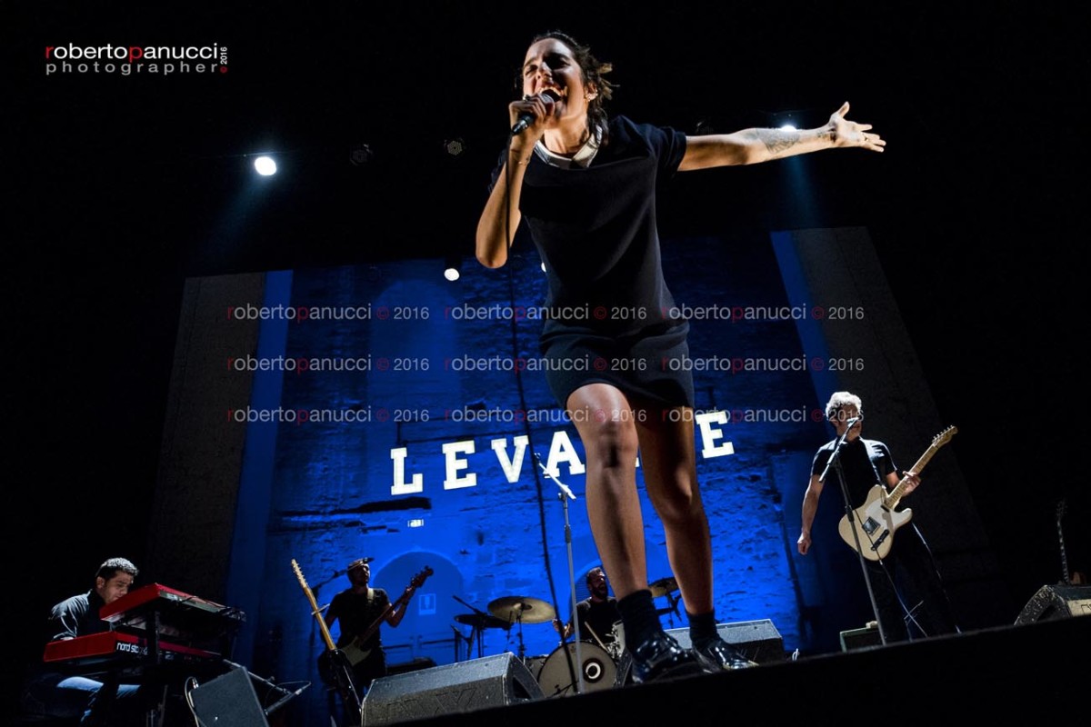 foto concerto Levante - Teatro Comunale Manini - Narni 25-02-2016