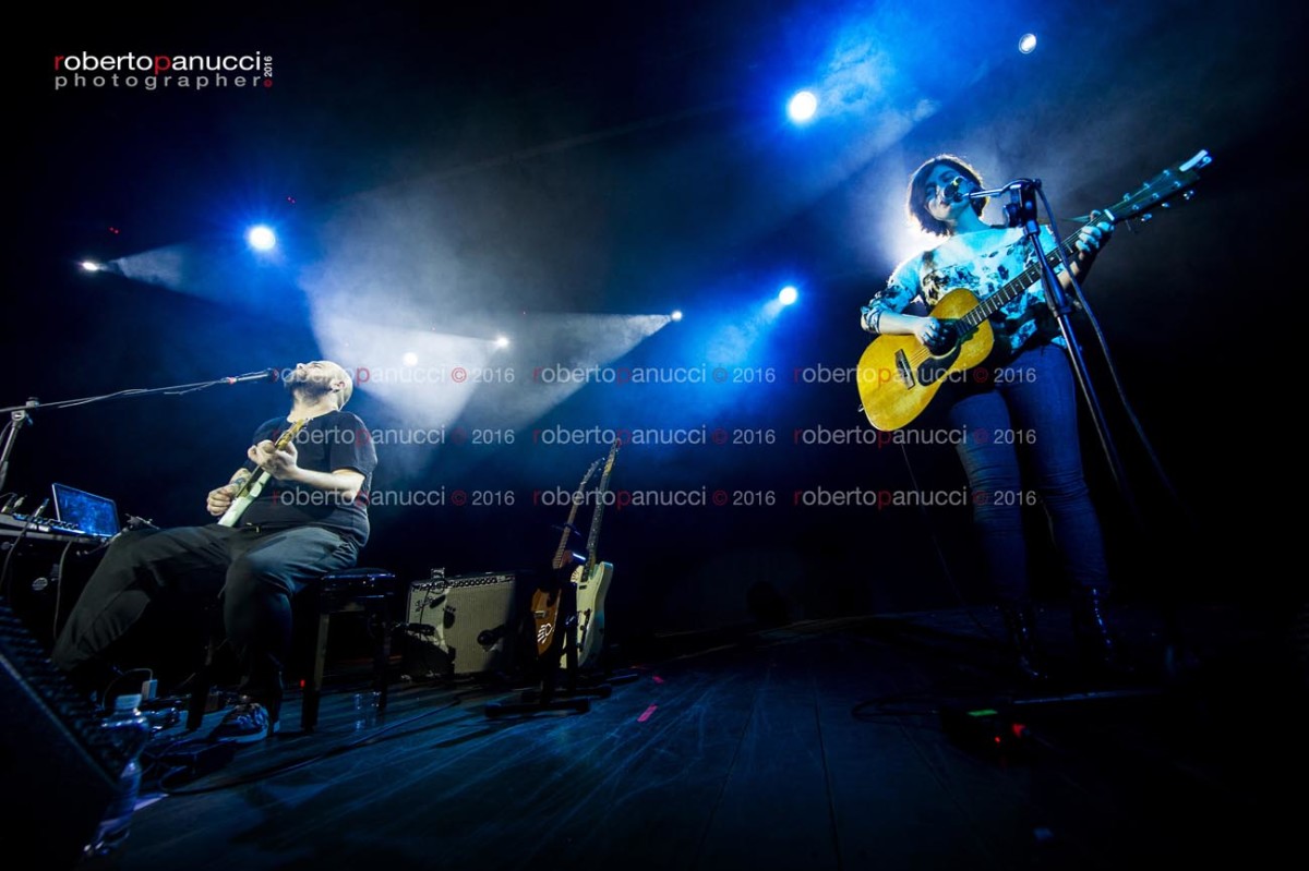 foto concerto Zibba ft Erica Mou - Teatro Quirinetta 03-02-2016