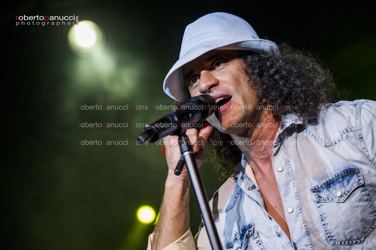 foto concerto Randy Roberts & The Capital Strokes - Teatro Quirinetta 05-05-2016