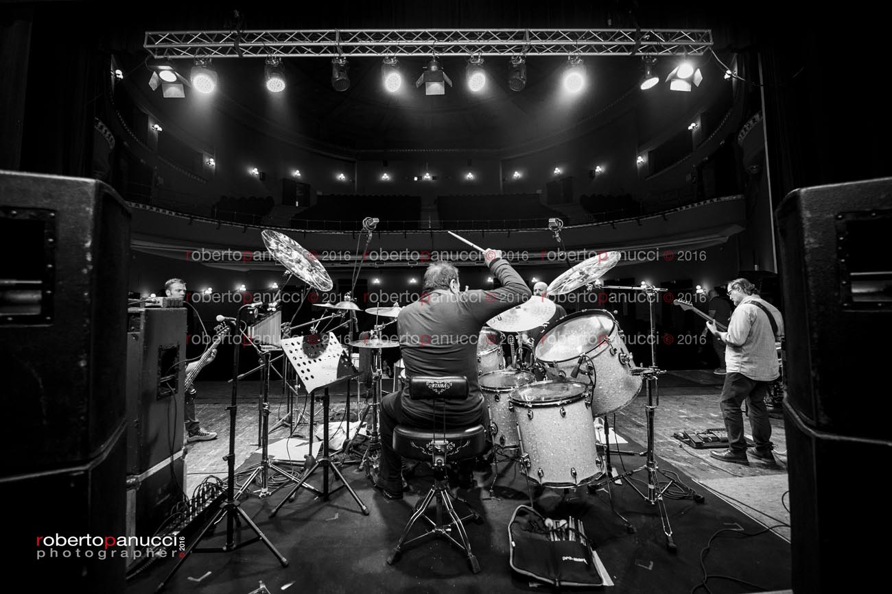 foto soundcheck Tullio De Piscopo - Teatro Augusteo Napoli 09-05-2016