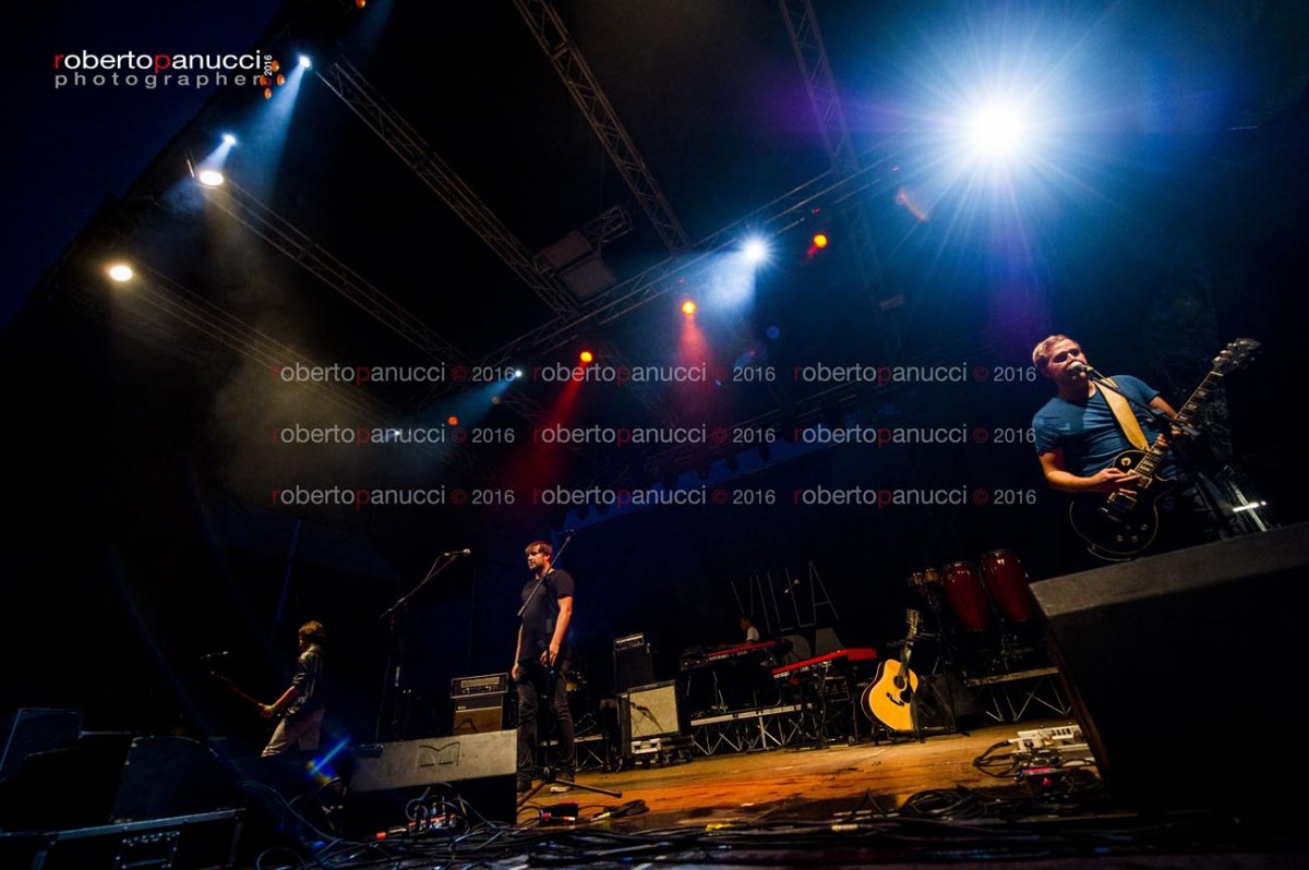 foto concerto The Bastard Sons of Dioniso - Diodato - The Niro Concerto Senza Impegno - Villa Ada 11-09-2016