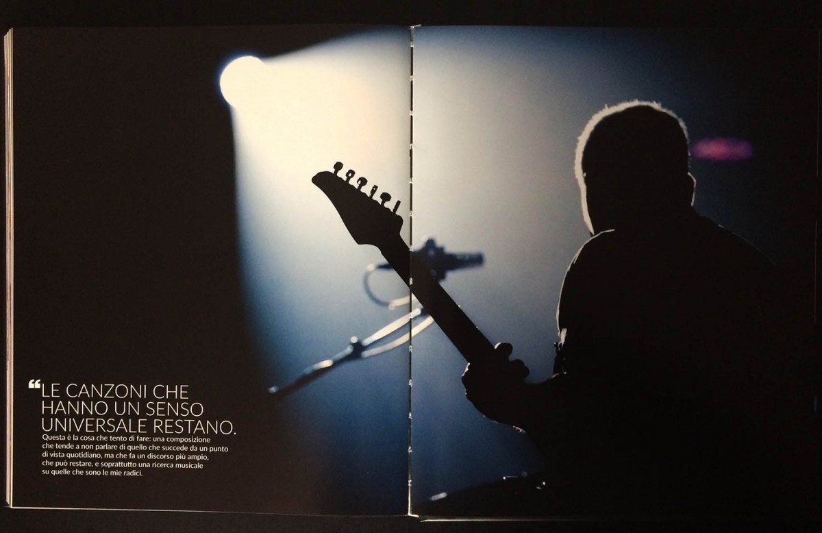 foto libro Pino Daniele - Qualcosa Arriverà - edizioni Rizzoli 2016 roberto panucci