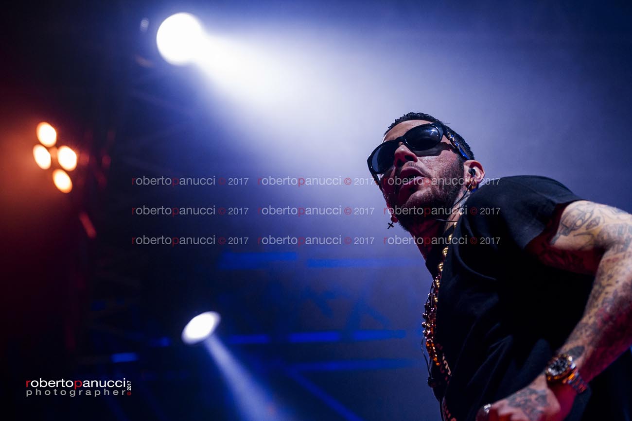 foto concerto Emis Killa - Atlantico 27-03-2017