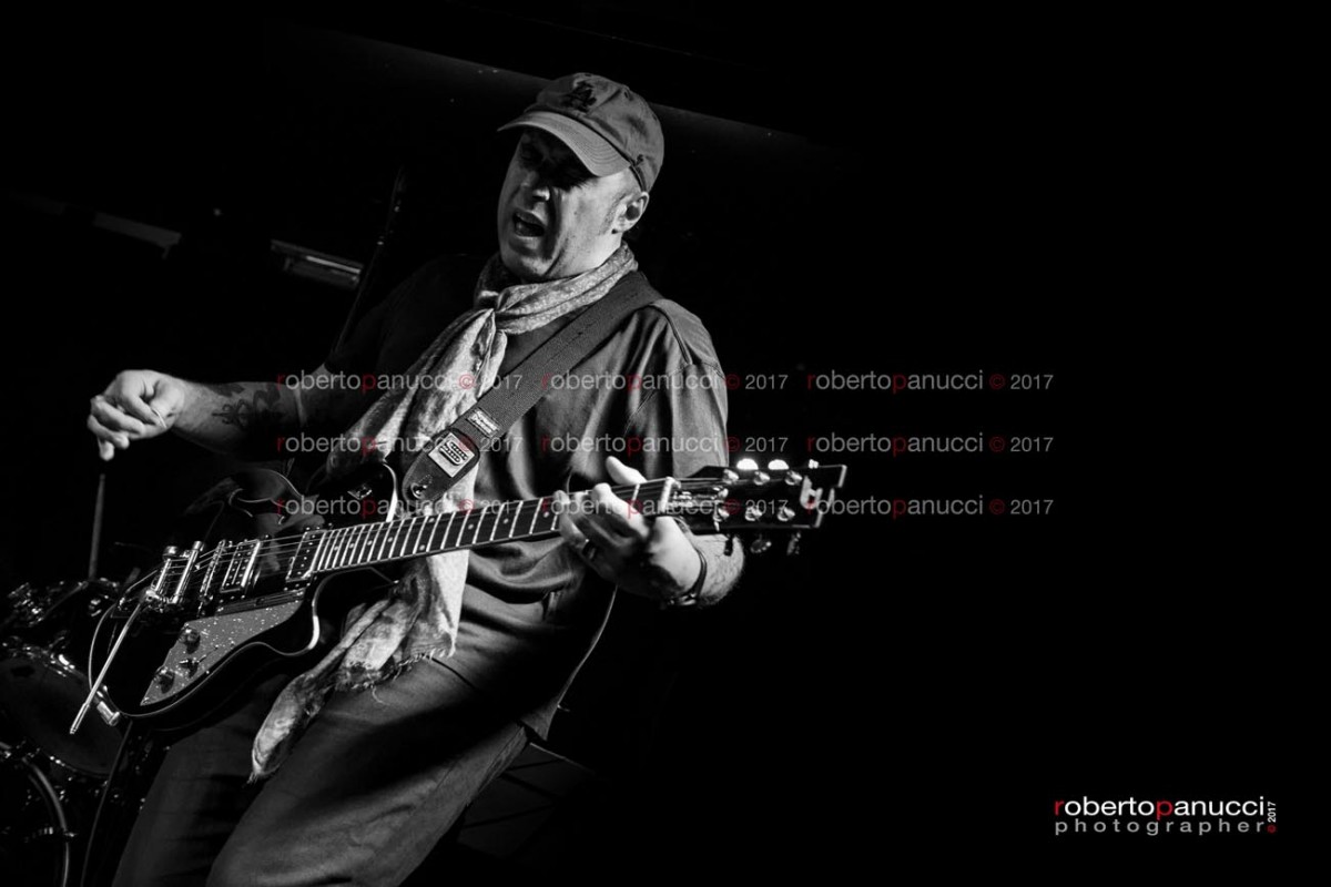 foto concerto Unico Stampo - L'Asino che Vola 23-03-2017
