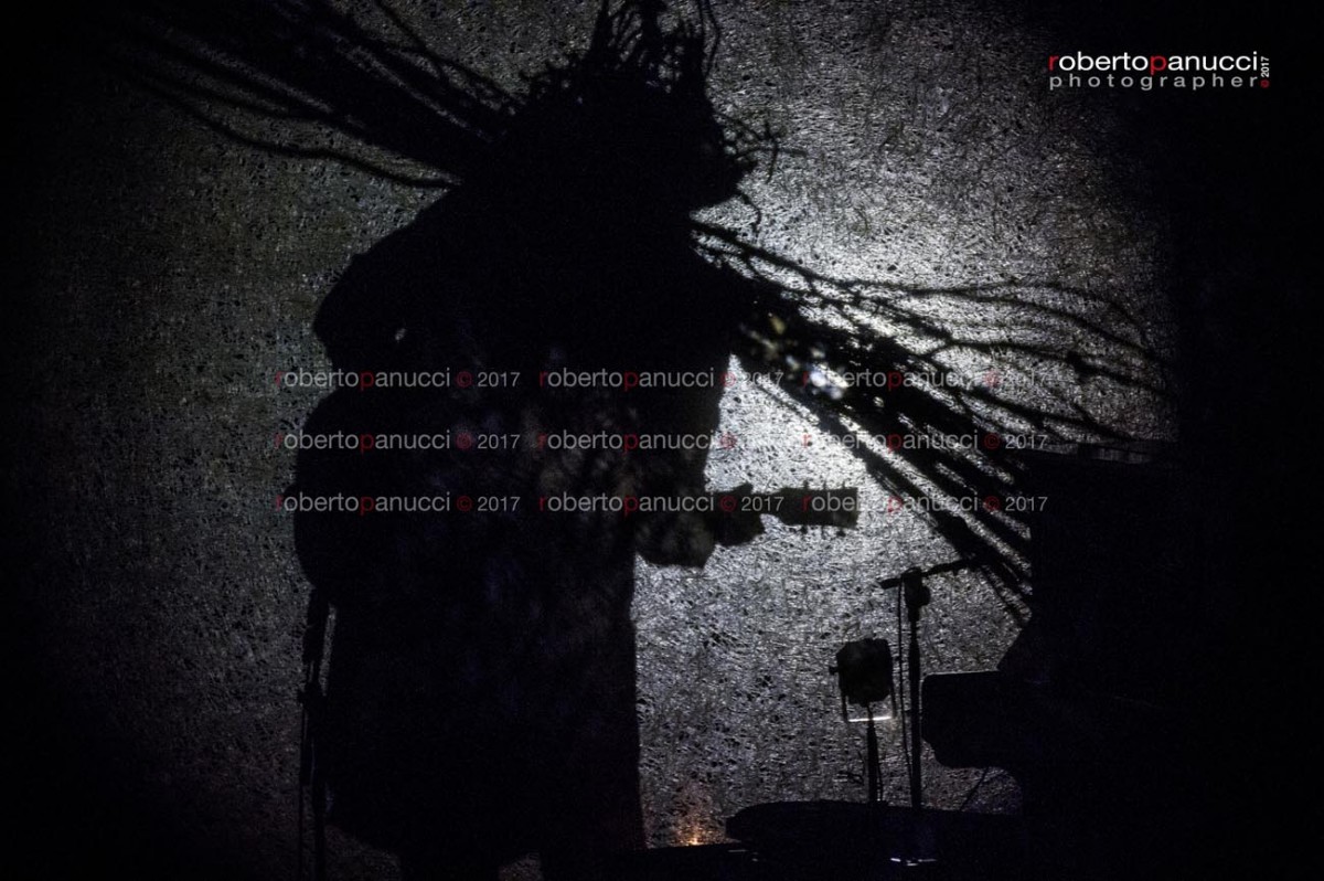 foto concerto Vinicio Capossela - Auditorium Parco della Musica 10-04-2017
