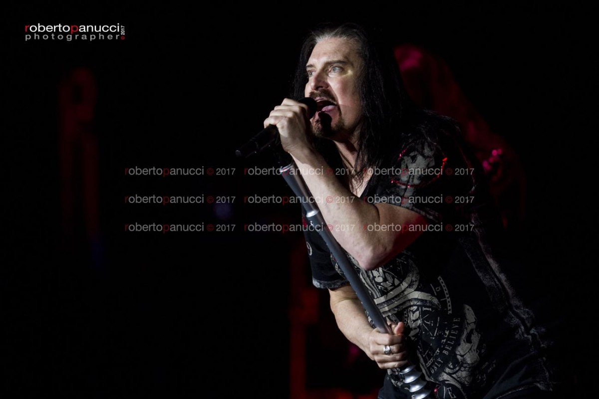 foto concerto Dream Theater - Auditorium Parco della Musica 03-05-2017