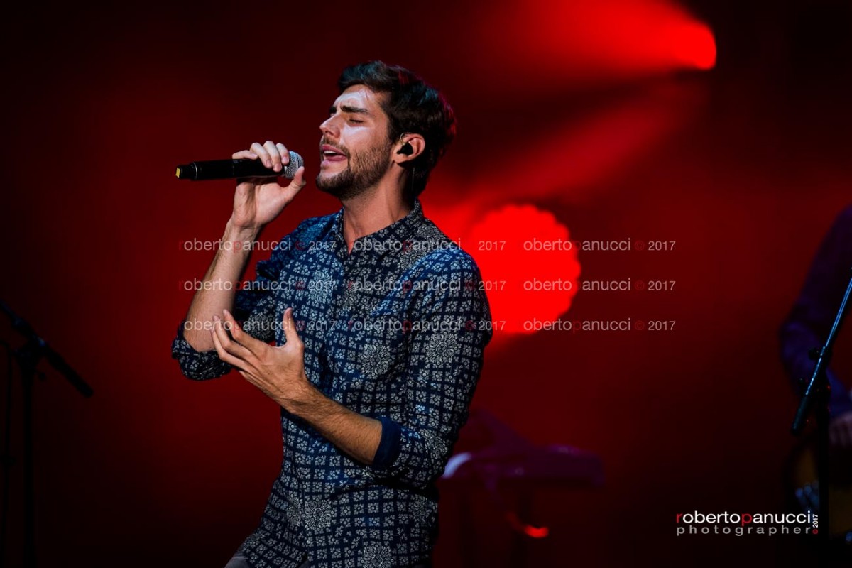 foto concerto Alvaro Soler - Auditorium Parco della Musica 30-07-2017