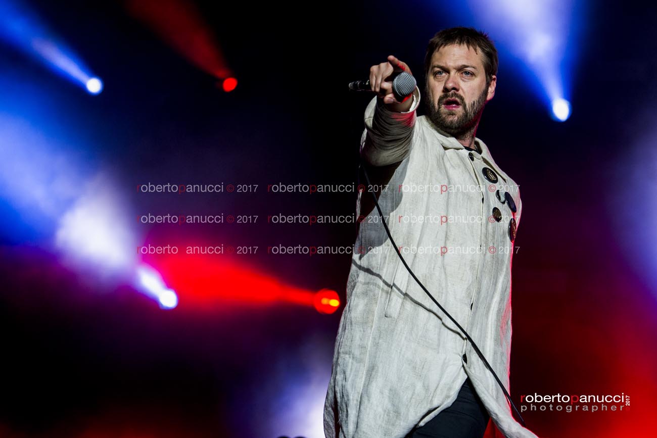 foto concerto Kasabian - Postepay Sound Rock in Roma 21-07-2017