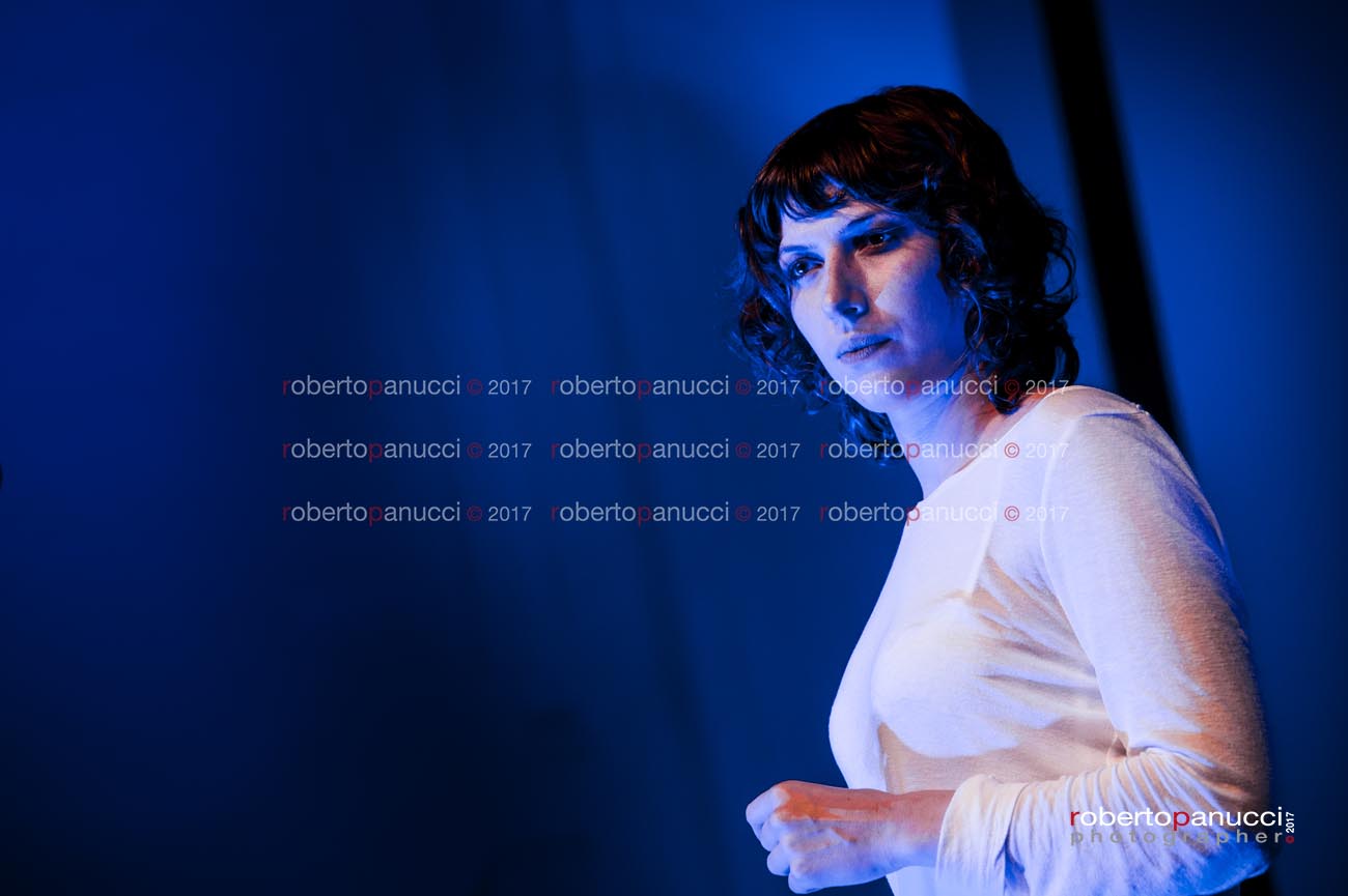 foto concerto Aldous Harding - Ypsigrock Festival - Castelbuono 12-08-2017