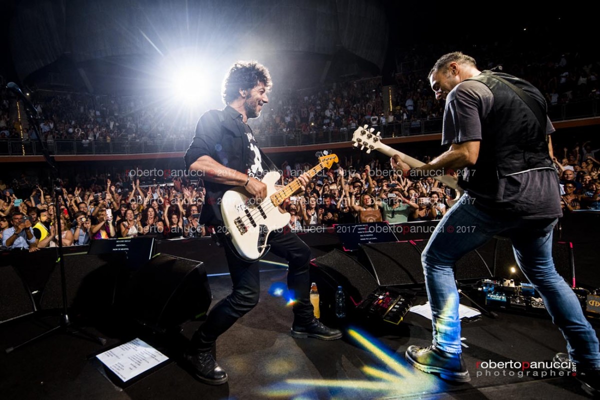 foto concerto Alex Britti - Max Gazzè - Auditorum Parco della Musica 31-07 01-08-2017