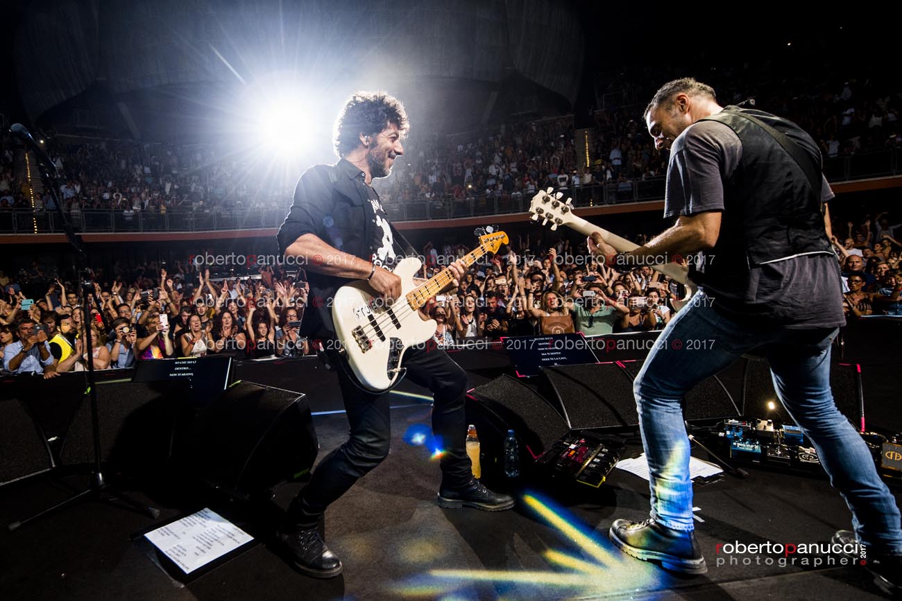 foto concerto Alex Britti - Max Gazzè - Auditorum Parco della Musica 31-07 01-08-2017