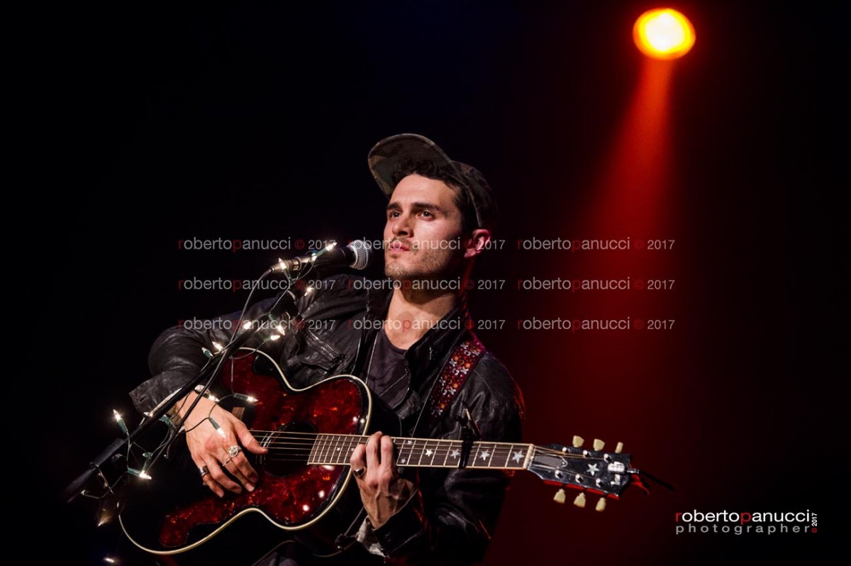 foto concerto Michael Malarkey - Teatro Quirinetta 22-11-2017