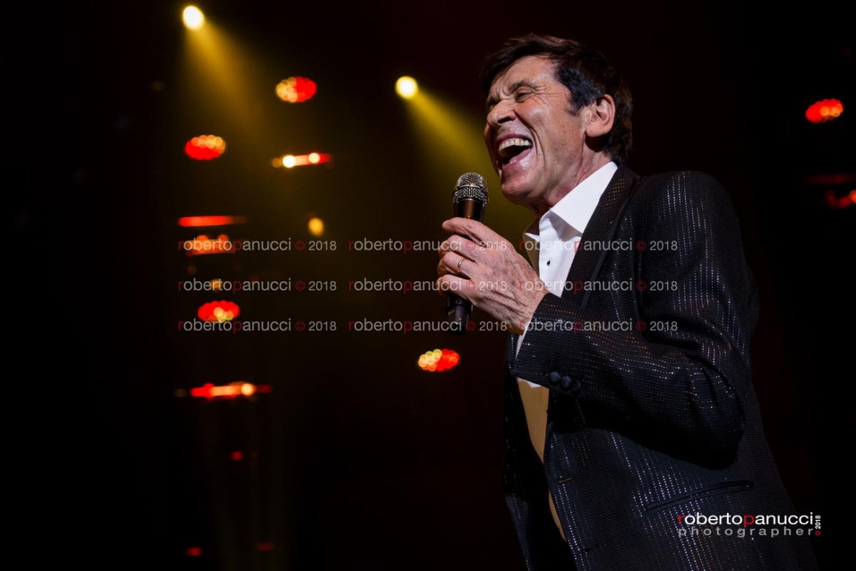 foto concerto Gianni Morandi - Palalottomatica 10-03-2018