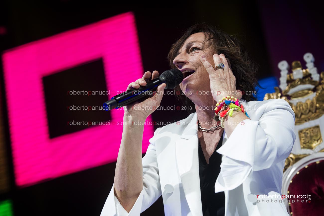 foto concerto Gianna Nannini - Palalottomatica 10-04-2018