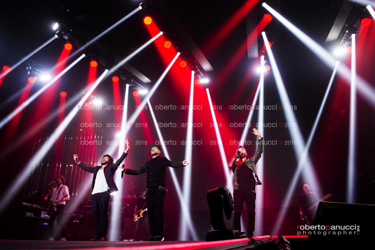 foto concerto Max Pezzali - Nek - Francesco Renga - Palalottomatica 04-04-2018