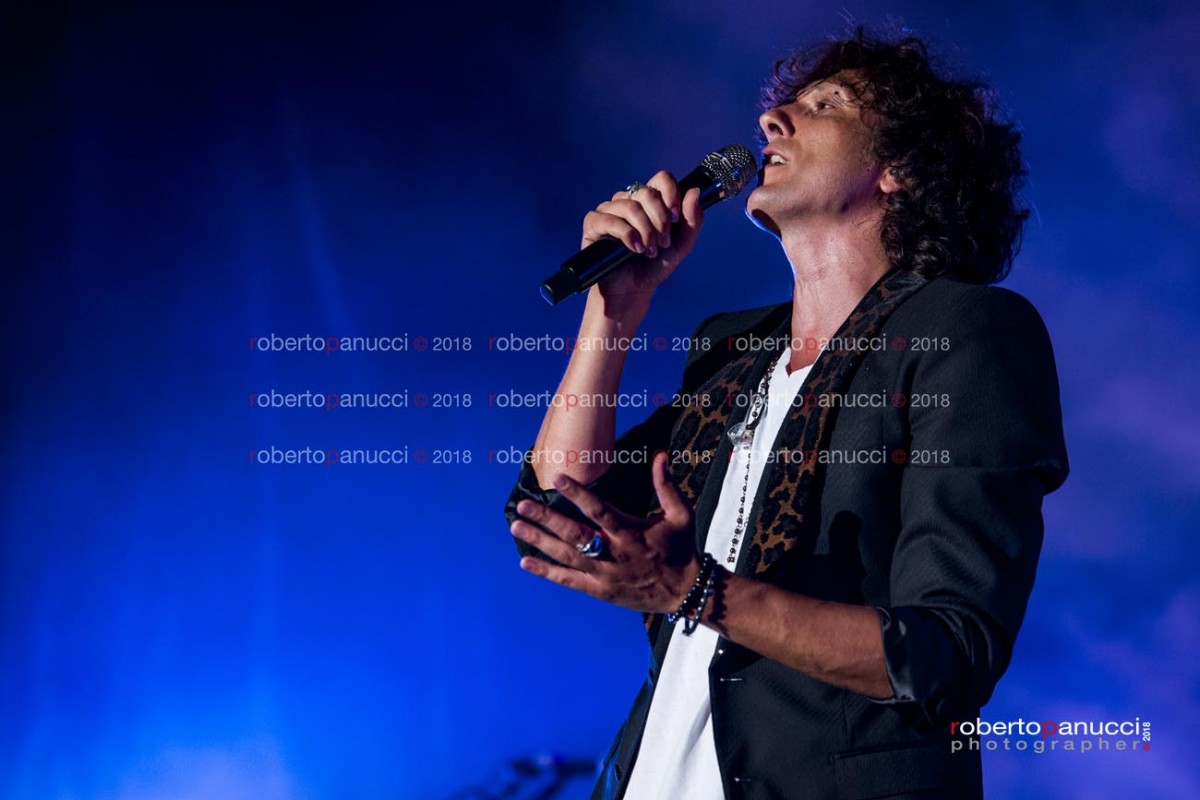 foto concerto Ermal Meta - Centrale del Tennis 05-07-2018