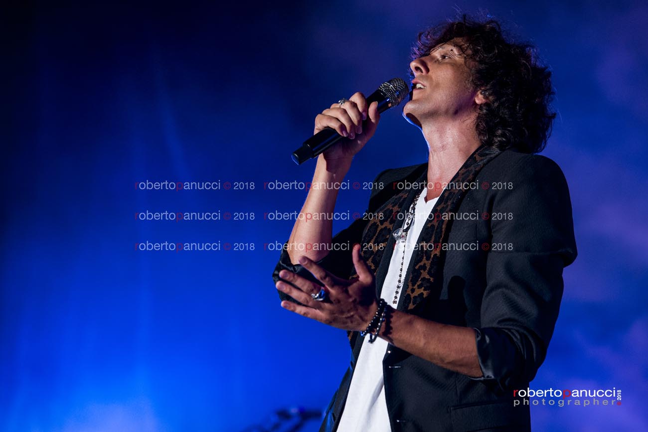 foto concerto Ermal Meta - Centrale del Tennis 05-07-2018
