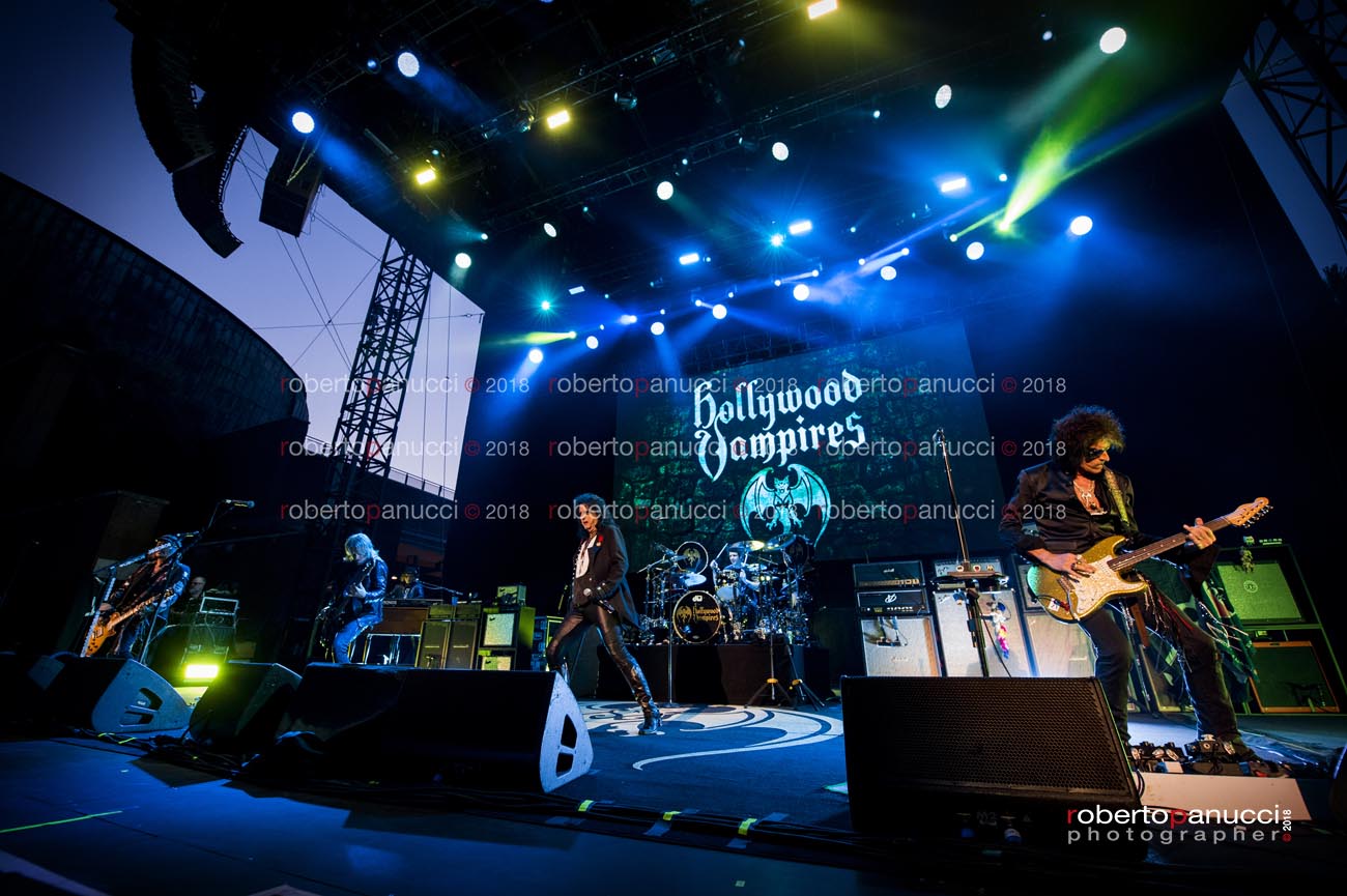 foto concerto Hollywood Vampires - Auditorium Parco della Musica 08-07-2018