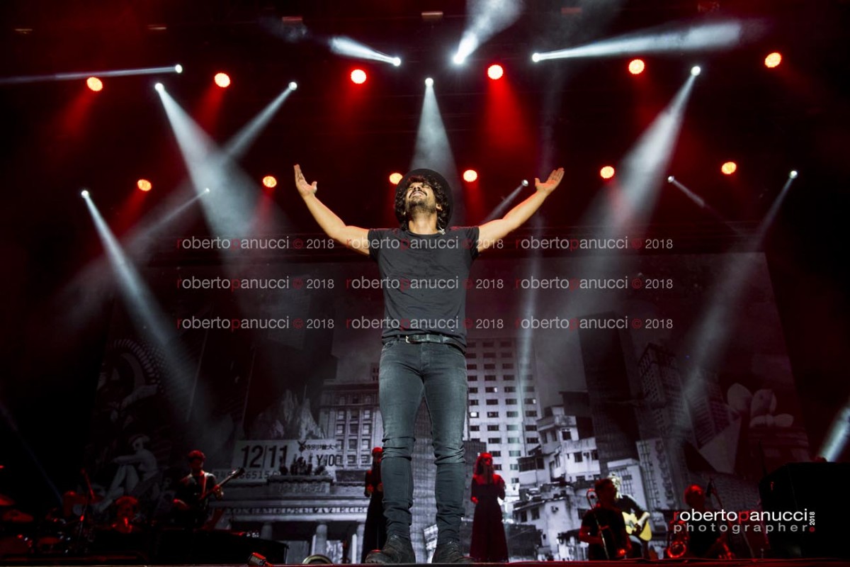 foto concerto Alessandro Mannarino - Rock in Roma 25-07-2018