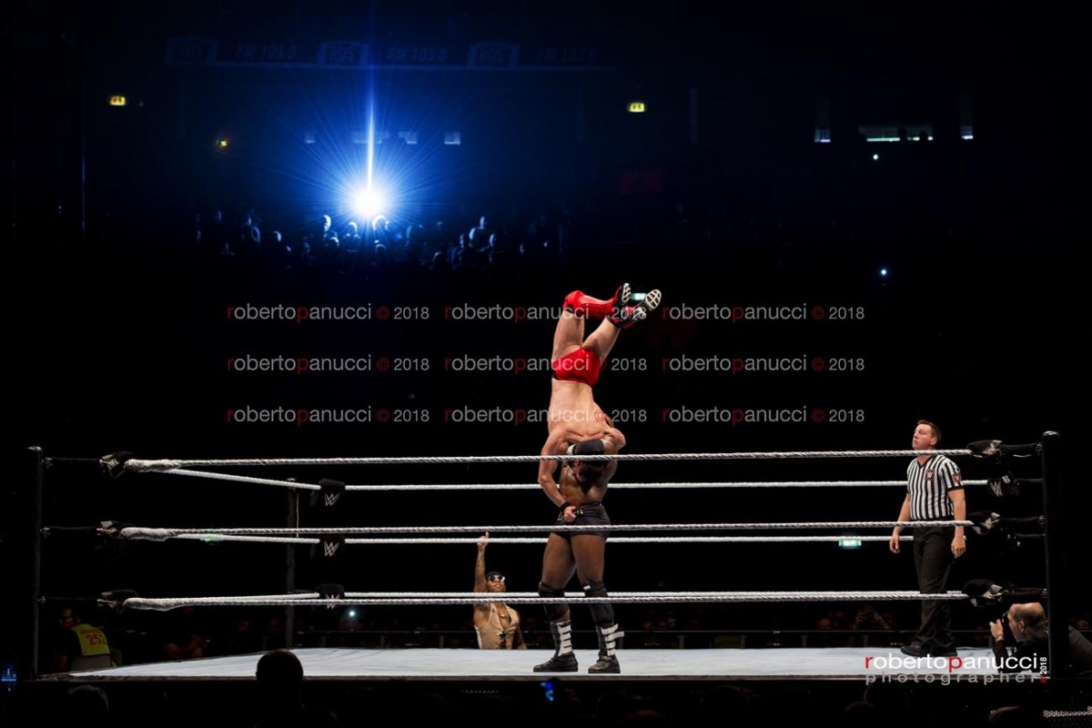 foto wrestling WWE LIVE Wrestling - Palalottomatica 10-11-2018