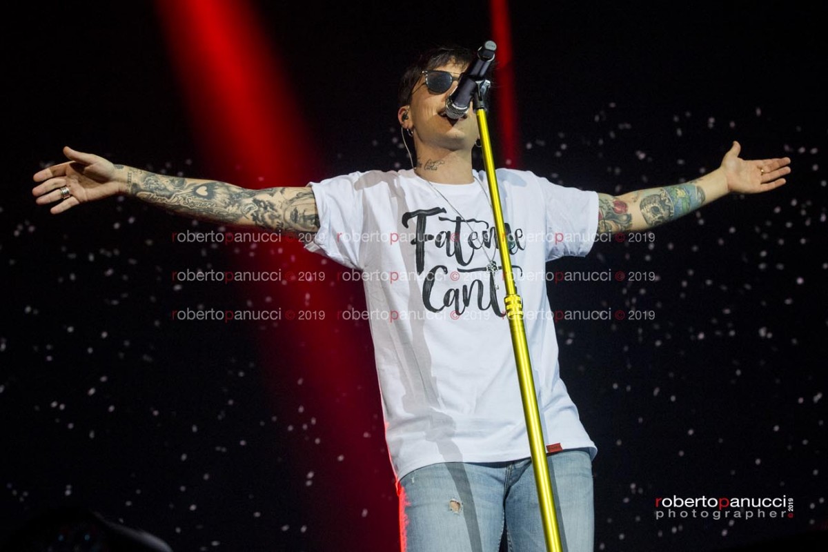 foto concerto Ultimo - Palazzo dello Sport di Roma 21-05-2019