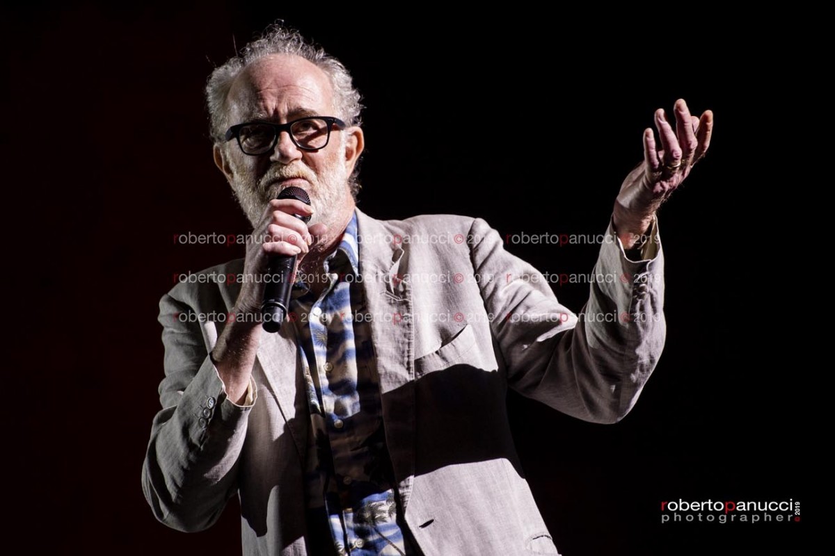 foto concerto Francesco De Gregori – Terme di Caracalla 11-06-2019
