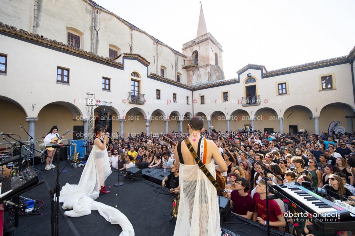 foto concerto La Rappresentante di Lista - Ypsigrock Festival - Castelbuono 10-08-2019