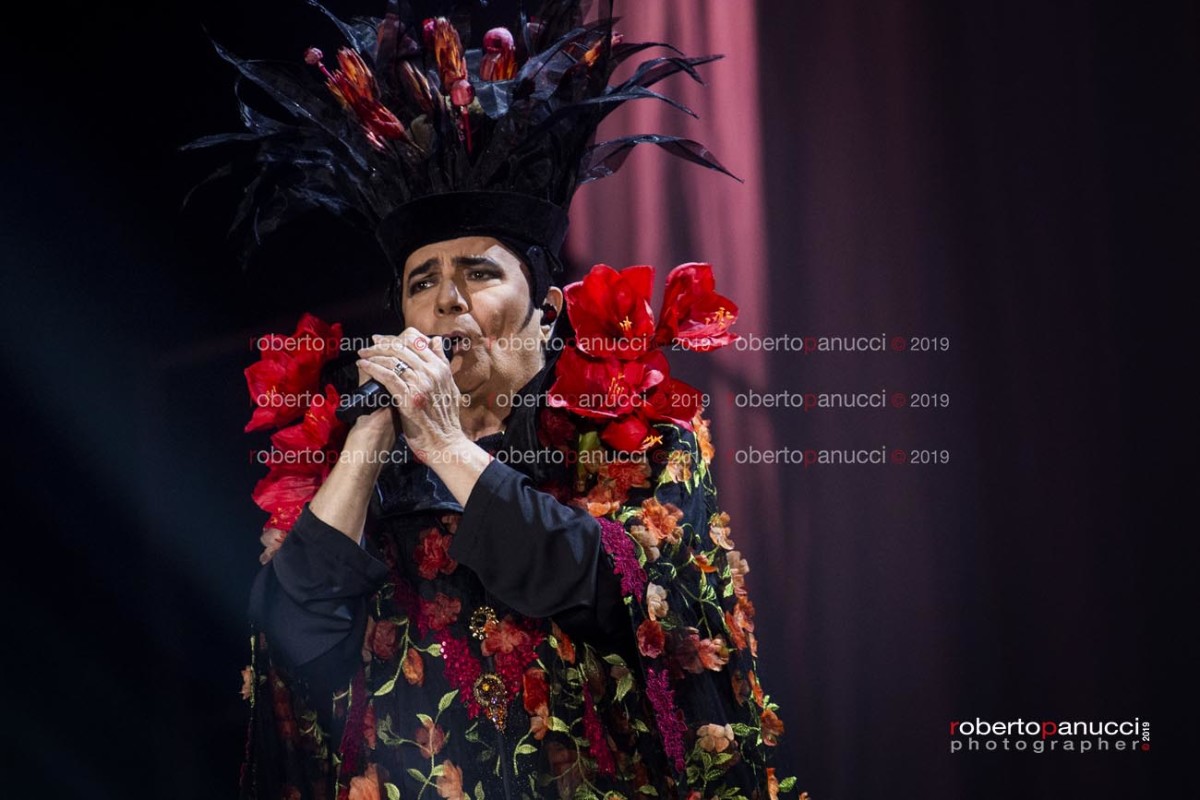 foto concerto Renato Zero - Palazzo dello Sport 01-11-2019